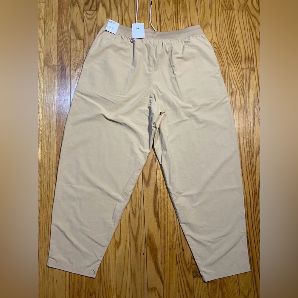 Nike Sportswear Essential Women's Woven High-Waisted Curve Pants, Sz XL-tall New - Picture 7 of 9